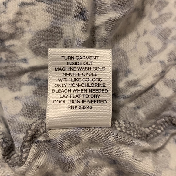 Gray&Blue Top - Picture 5 of 5